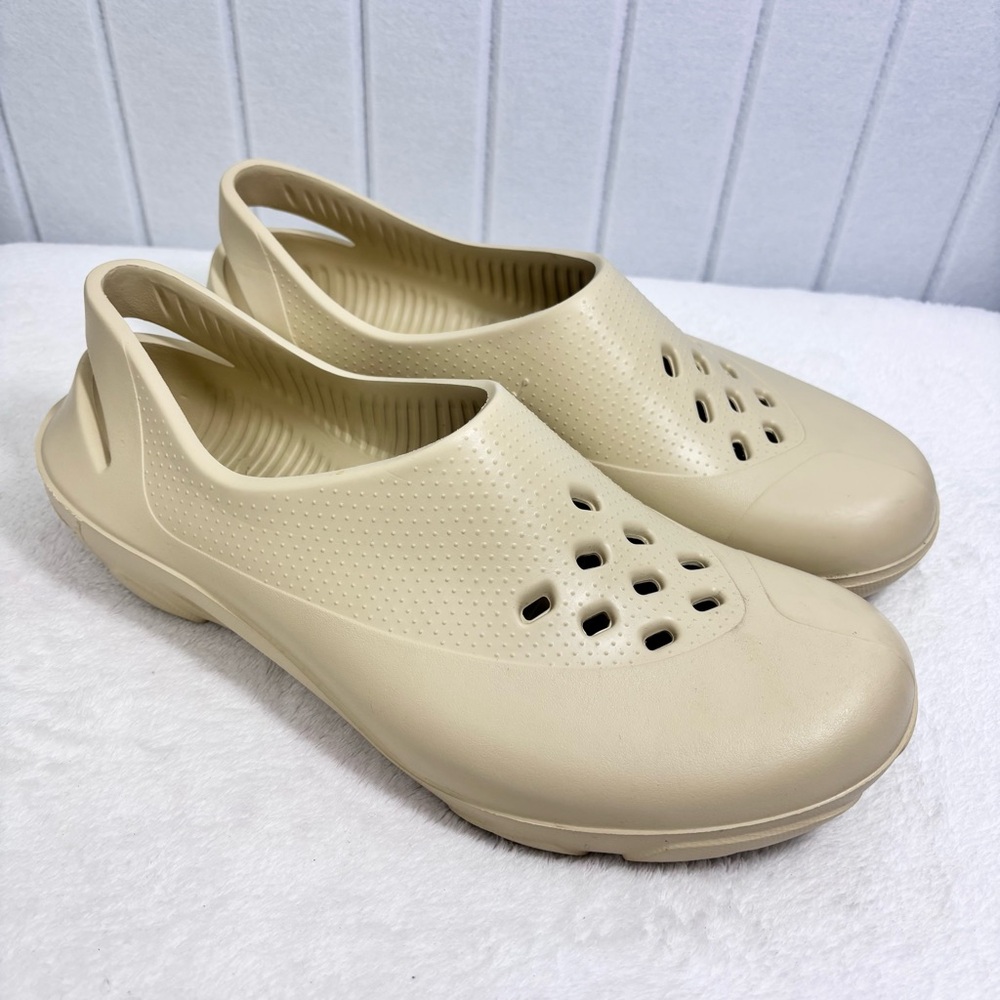 Jordan System.23 Team Gold Men’s Slip On Shoes Sandals size 10